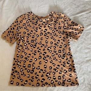 a new day Sz S Cheetah Print Gathered Sleeved Top